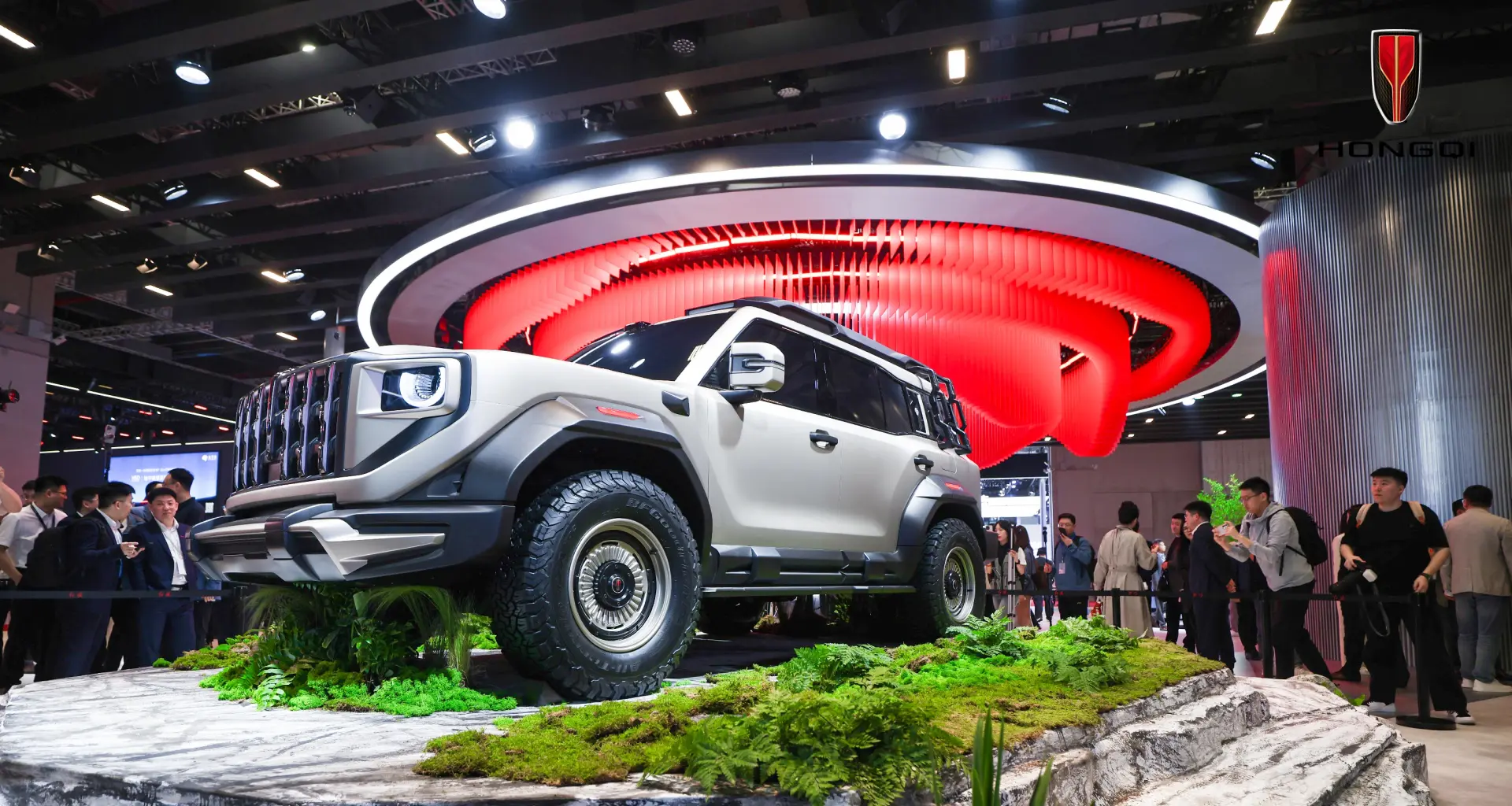 Hongqi готовит крупные премьеры на Auto China 2026